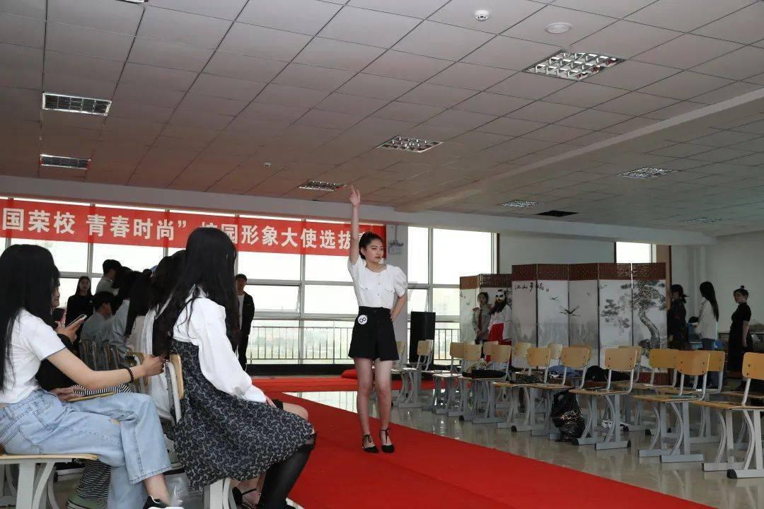 奥特曼黑暗世界